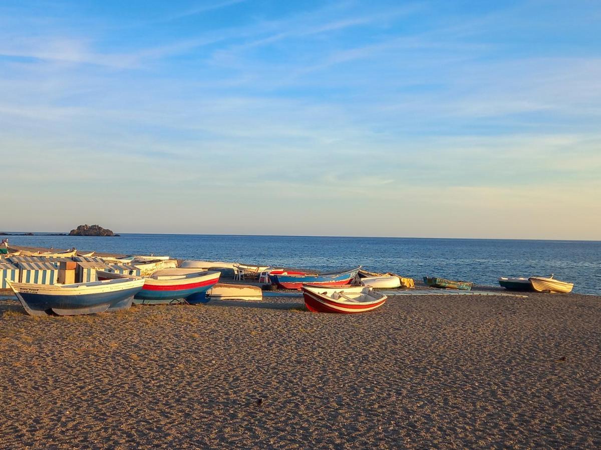 Apartamento Hibisco , Primera Linea De Playa Almuñécar Εξωτερικό φωτογραφία