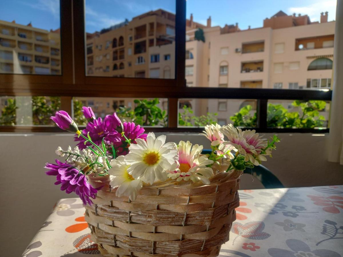 Apartamento Hibisco , Primera Linea De Playa Almuñécar Εξωτερικό φωτογραφία