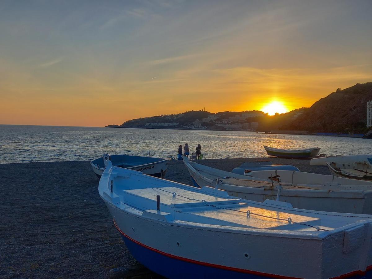 Apartamento Hibisco , Primera Linea De Playa Almuñécar Εξωτερικό φωτογραφία